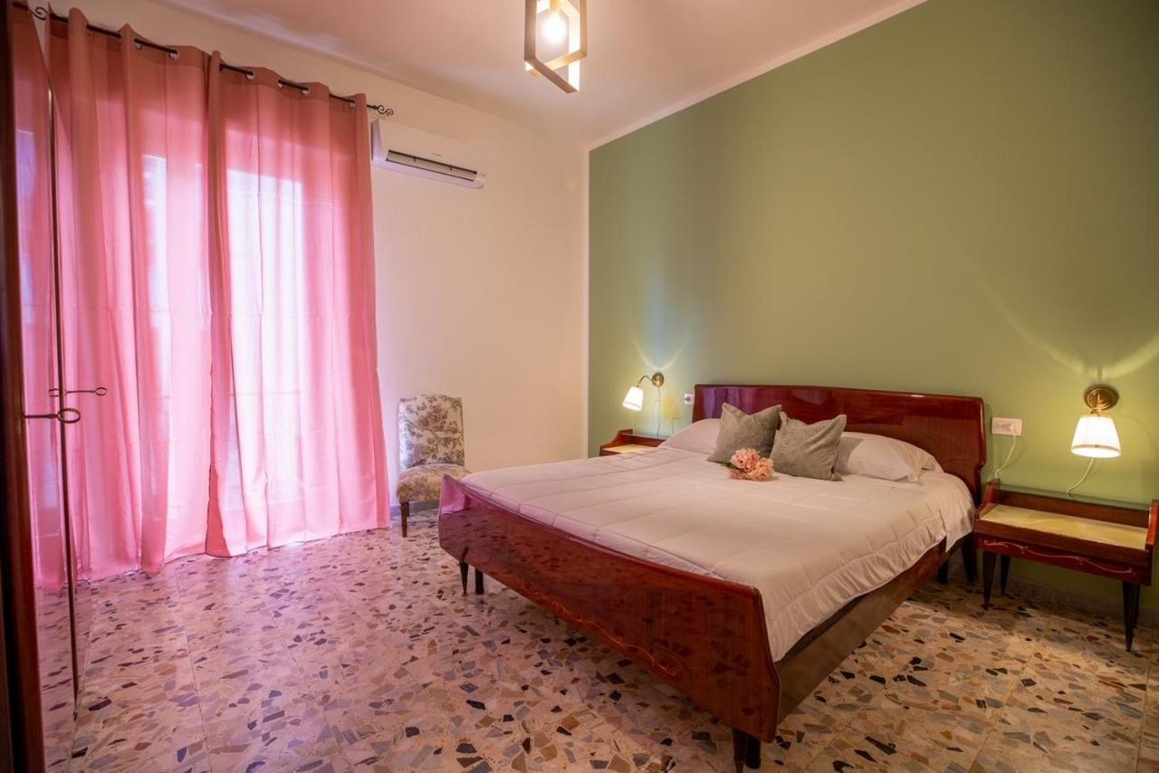 Siviglia 38 Apartment *